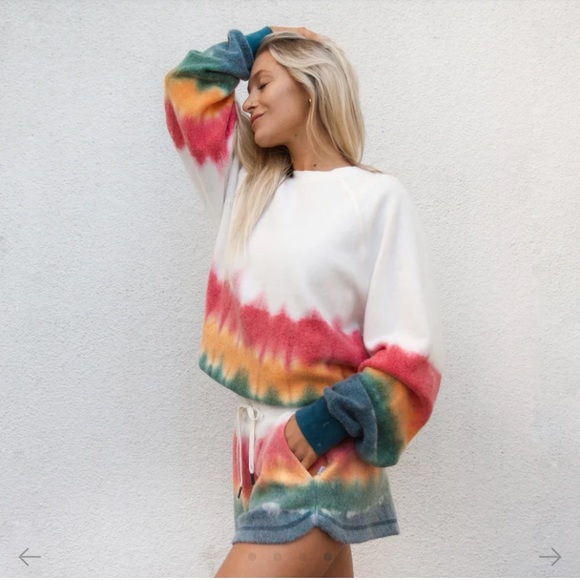 feat BlanketBlend Crewneck - Picture 3 of 12